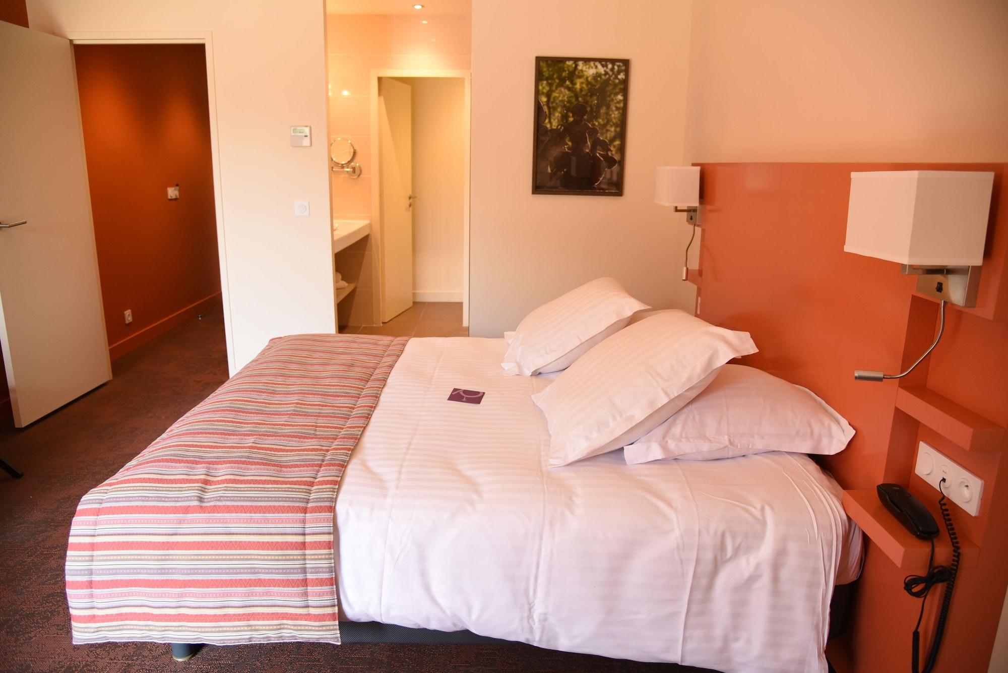 Mercure Aix-En-Provence Sainte-Victoire Chateauneuf-le-Rouge Exterior photo