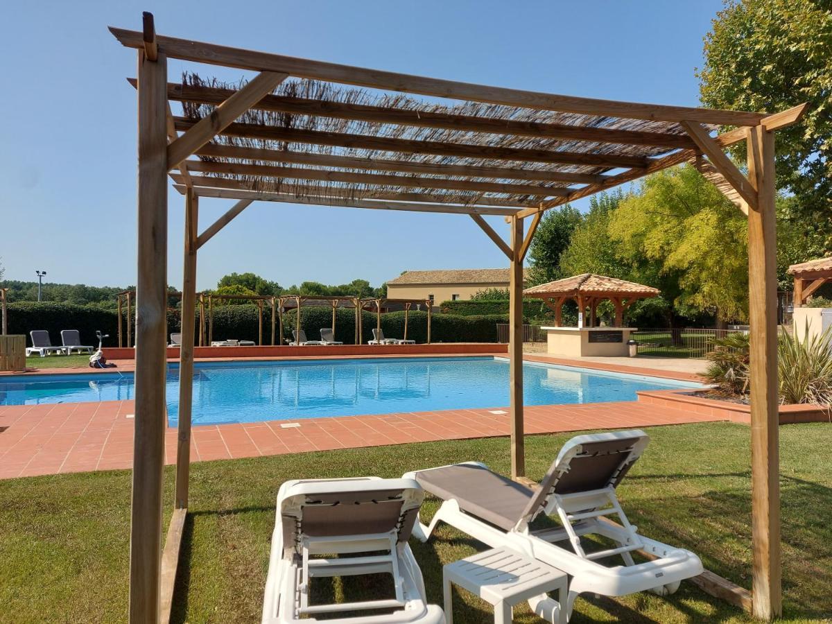 Mercure Aix-En-Provence Sainte-Victoire Chateauneuf-le-Rouge Exterior photo